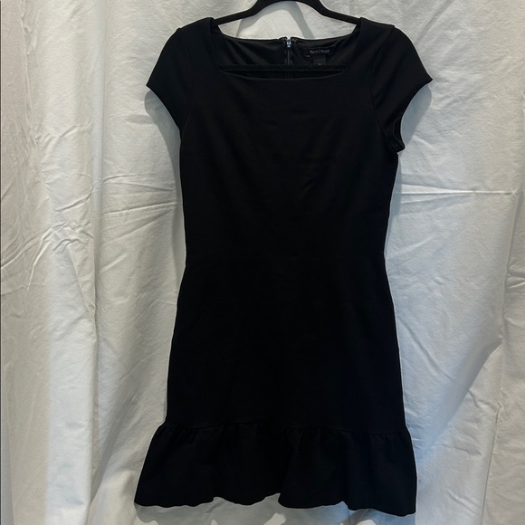 ◼️White House Black Market Black Sheath Lined Ruffled Bandage Midi Women’s Sz 6 - Picture 6 of 15